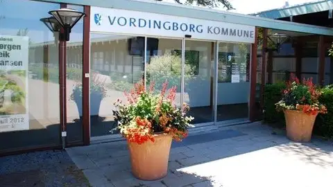 Indgang til rådhuset på Valdemarsgade