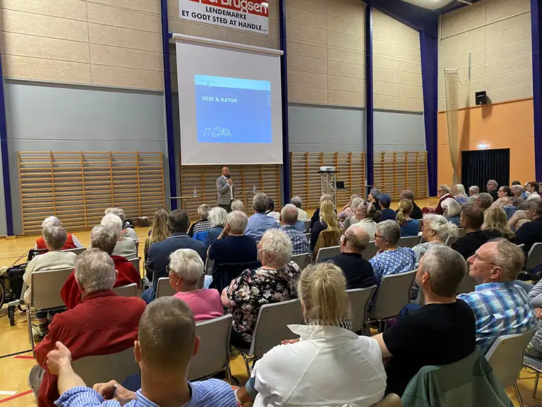 Billede fra KB og borgermøde i Møns Hallerne 19. maj 2024